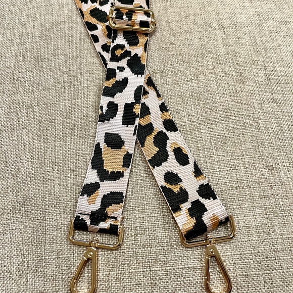 Guitar Straps Crossbody Bag Strap NWOT Leopard Print 🎁 Gift Ready - Picture 5 of 5